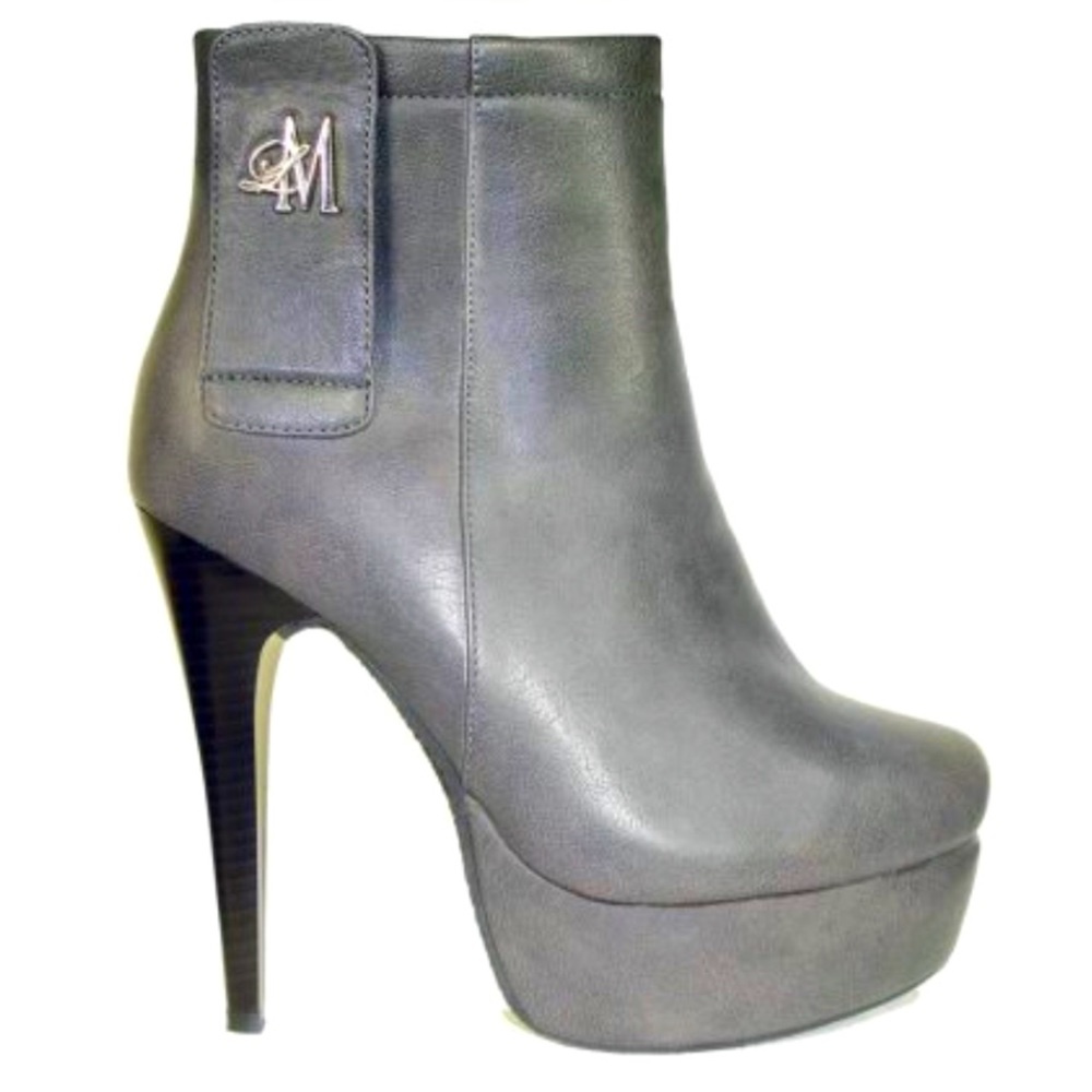 More Lean Grey Stiletto Platform Booties 💯 Vegan